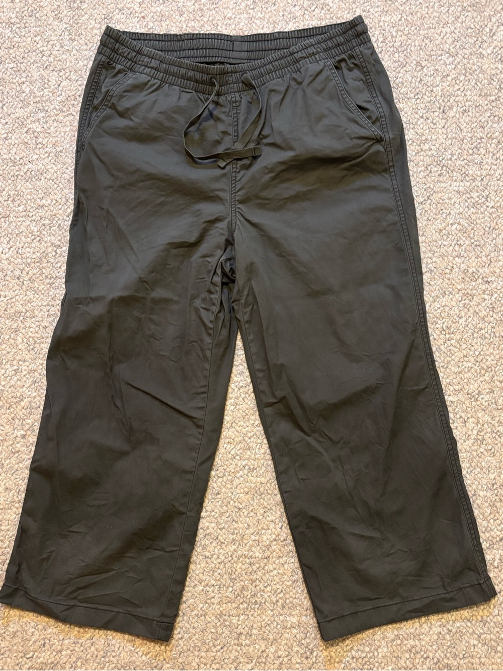 Women’s L. L. Bean Brown/Green Drawstring Casual Wide Leg Capris